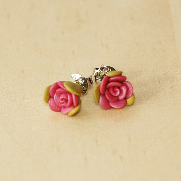 Lovely Shimmering Pink Mini Rose Ear Studs